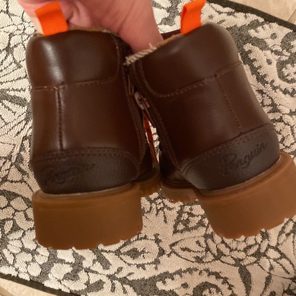 New Original Penguin NWOT Toddler Brown Outdoor Winter Fall Boots 6 - Picture 8 of 10